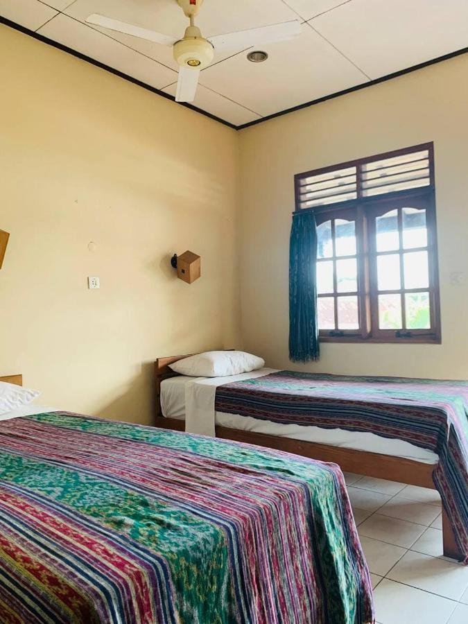 Prambanan Guesthouse Yogyakarta Exterior photo